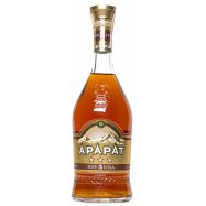 Коньяк Арарат армянский 3 года 40% 0,7л - Фото