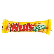 Конфета Nestle Nuts с целыми лесными орехами 42г Image - 1